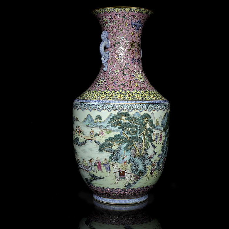 Large porcelain vase, pink family, 20th century