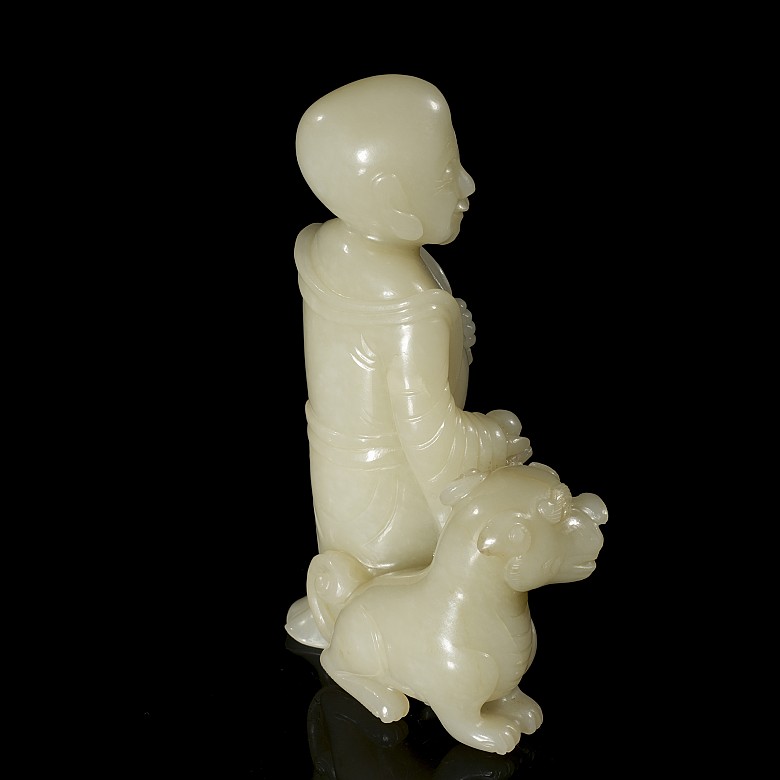 Carved jade figurine ‘Luohan with foo dog’, Qing dynasty