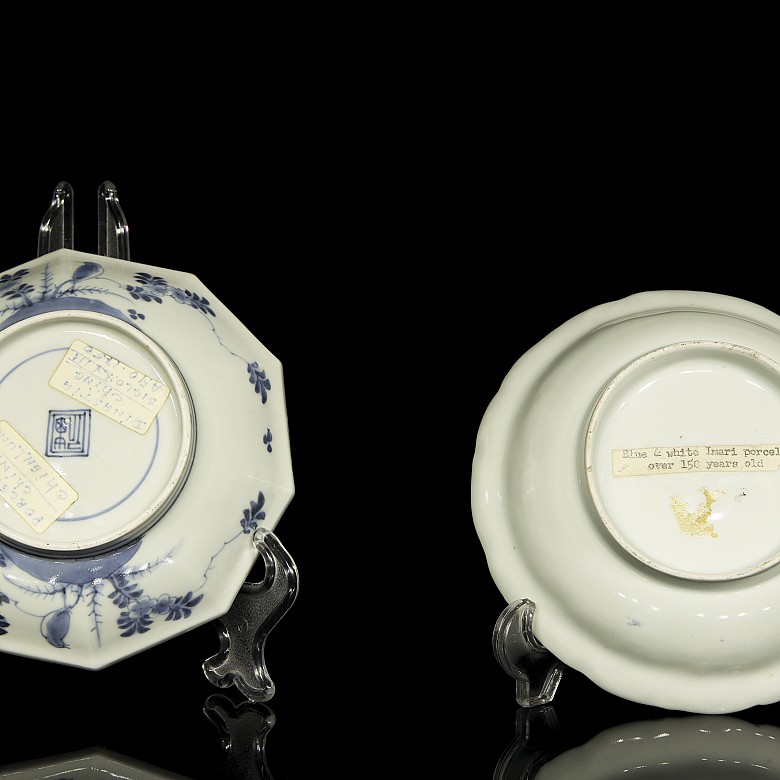 Two blue and white Chinese porcelain dishes, Qing dynasty - 3