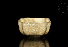 Glazed ceramic lobed bowl, Song style