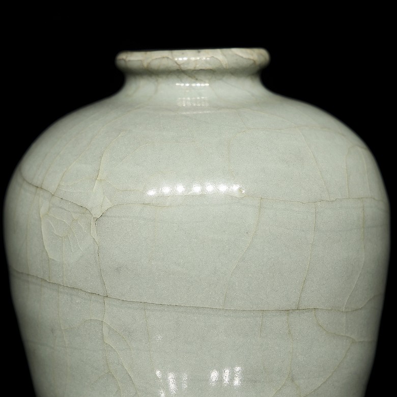 Jarrón de cerámica vidriada celadón, dinastía Qing