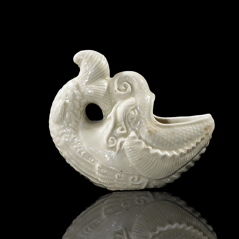 Glazed ceramic ‘Fish’ cup, Jin dynasty