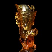 Amber glass cup, Han Dynasty (206 b.C - 220 a.C)