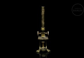 Antique monocular microscope, 19th century