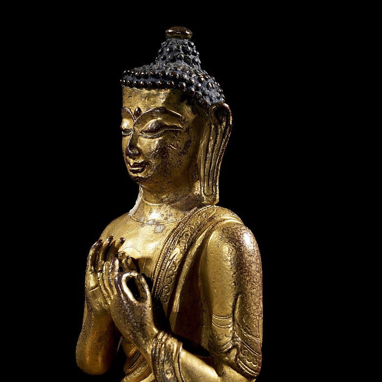 Gilt-bronze figure ‘Shakyamuni Buddha’, Qing dynasty