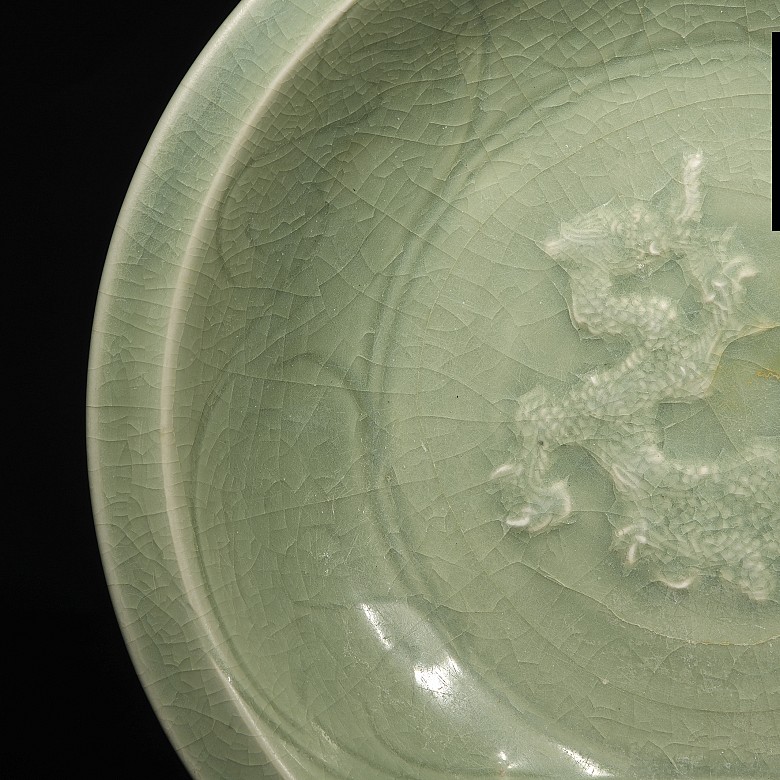 Celadon glazed ceramic bowl, 19th - 20th century