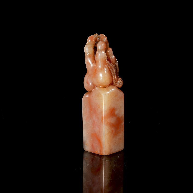 Shoushan ‘Buddha's Hand’ stone seal, Qing dynasty