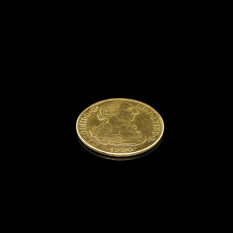 Moneda de oro 