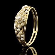 Brazalete de oro 18 k y perlas cultivadas