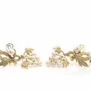 Pendientes de oro amarillo 18 k en forma de flor y racimo