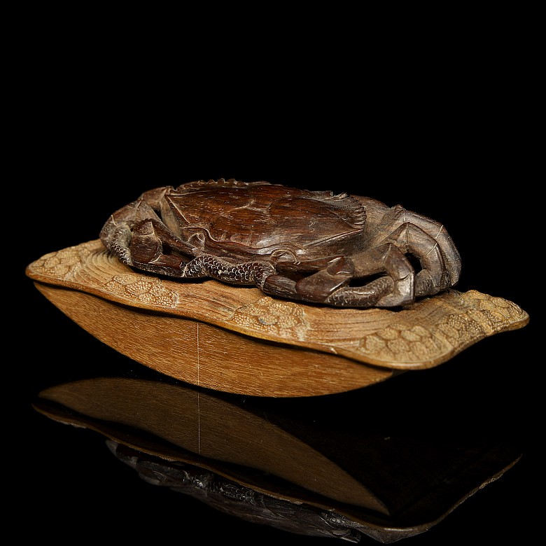 Carved wooden ink blotter ‘Crab’, 20th century - 2