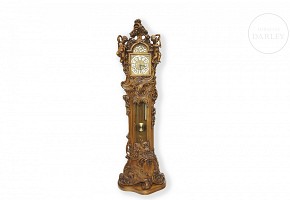 Italian standing clock with cherubim, 20th century