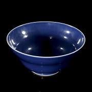 Cobalt-blue glazed porcelain bowl, Qing dynasty