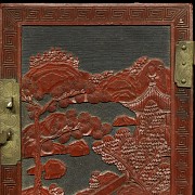 Set of four small carved and lacquered wooden doors, Qing dynasty. - 7