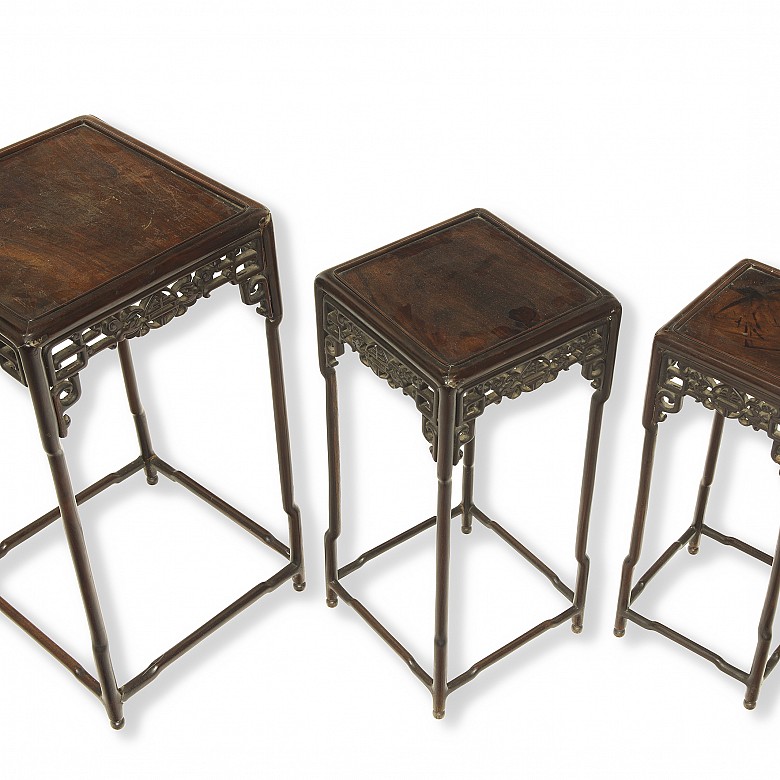 Chinese wooden nesting tables, 20th century