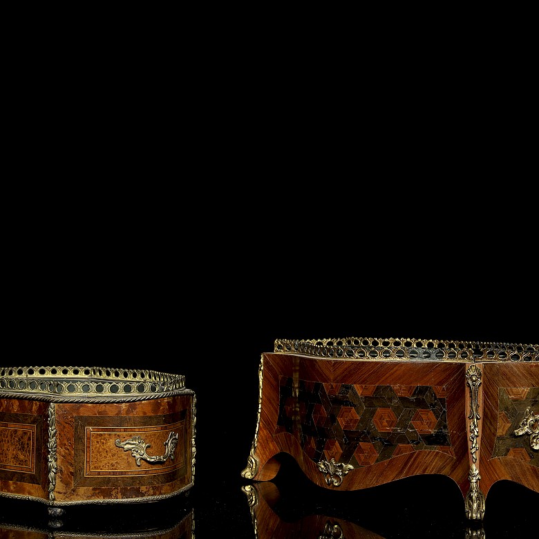 Two wooden flowerpots, Napoleon III, late 19th century - 7