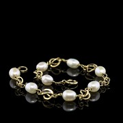 Pulsera de oro amarillo 18 k y perlas