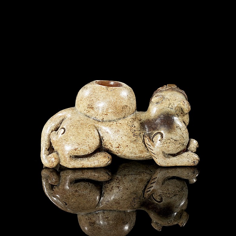 Carved jade figurine ‘Beast’, Han style