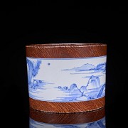 Blue-and-white porcelain ‘Landscape’ brush pot, Qing Dynasty