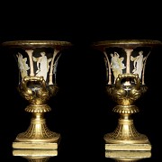 Pair of Sevres style porcelain urns, early 20th century - 1