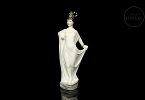 Porcelain lady, 20th century