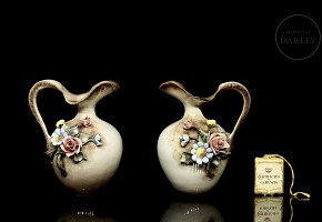 Capodimonte porcelain ‘Pair of jugs’, 20th century