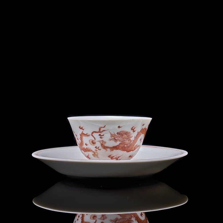 Set of cup and dish ‘Dragons’ Qing dynasty