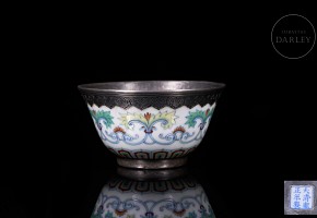 Small porcelain and silver ‘Doucai’ bowl with Yongzheng hallmark