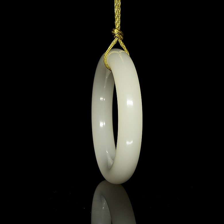 Hetian natural white jade bracelet, Qing Dynasty