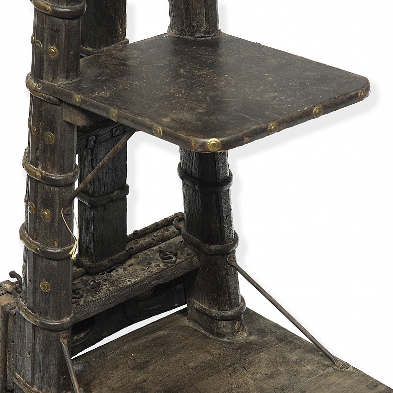 Pair of wood and metal shelves, Asia, 19th-20th century