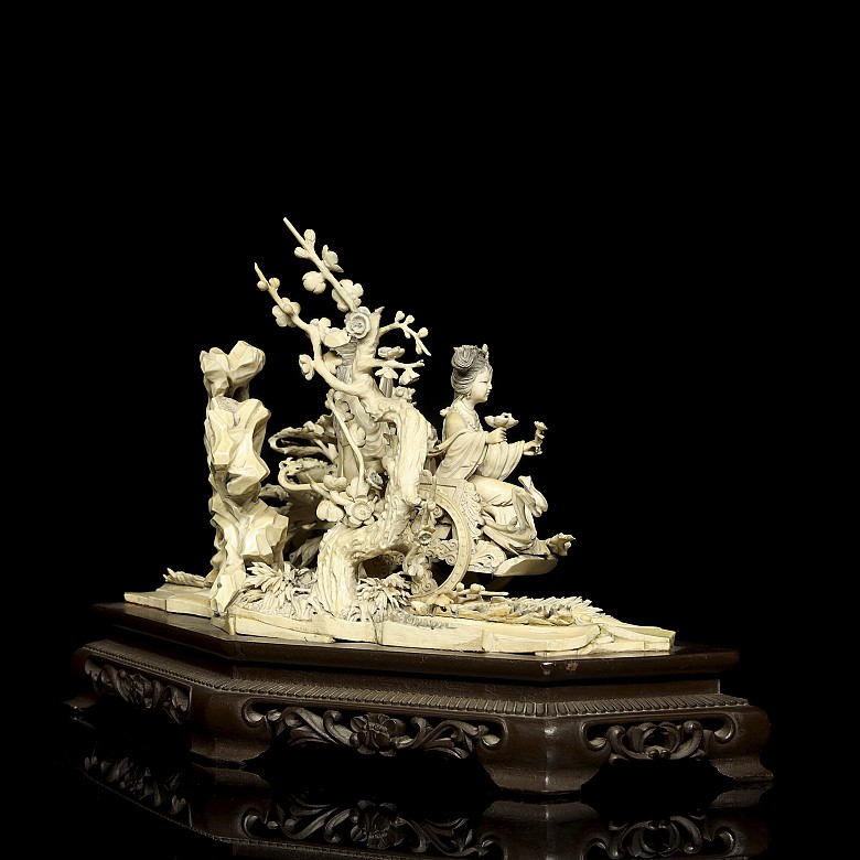 Ivory figure ‘Cart with ladies’, late 19th century