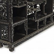 Chinese carved wooden bookshelf, 20th century