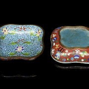 Cloisonné box ‘Vases’, 20th century