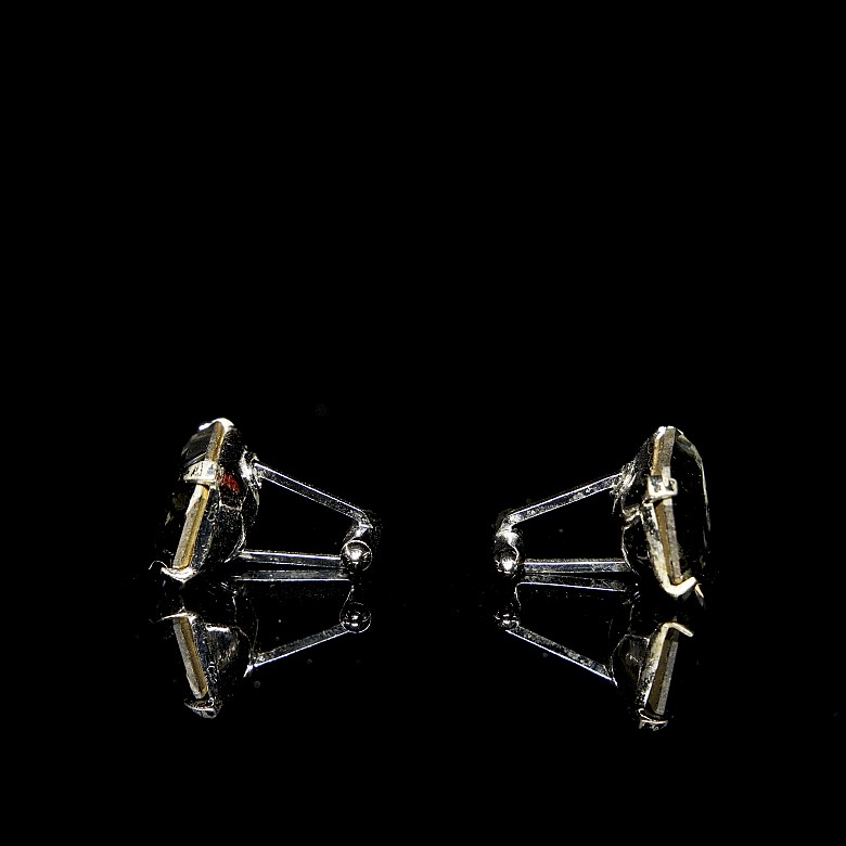 Fashion jewellery cufflinks with coloured stone - 3