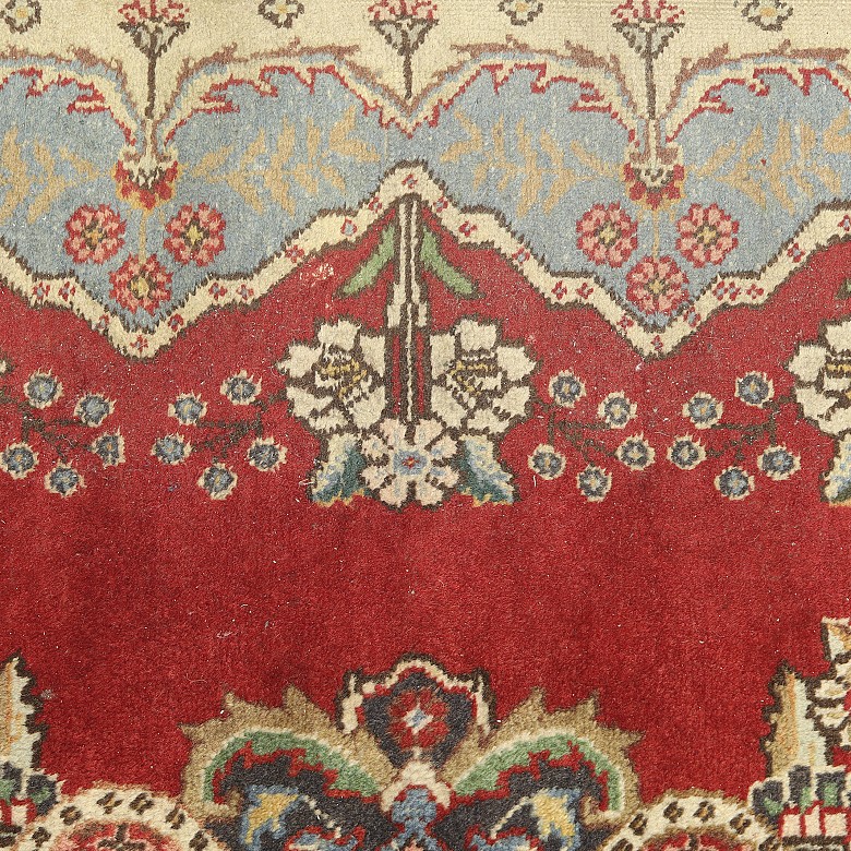 Oriental style rug, 20th century