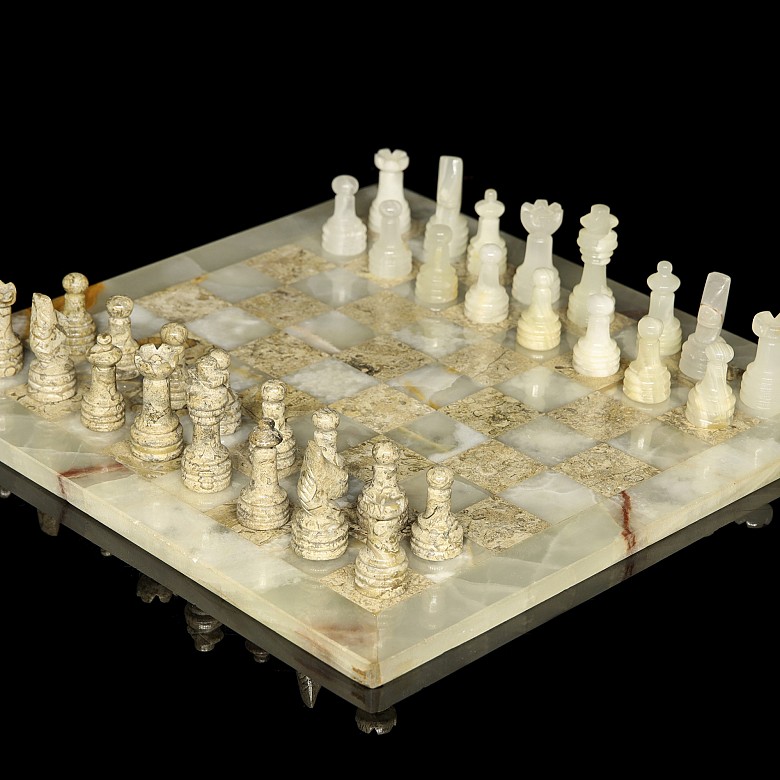 Marble and white onyx chess set, 20th century