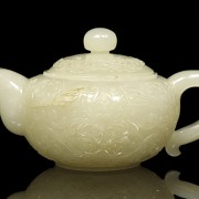 Tetera y tapa de jade blanco, dinastía Qing