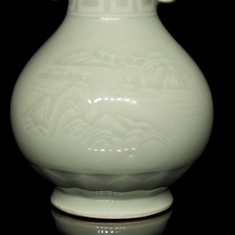 Small porcelain vase with celadon glaze, 20th century