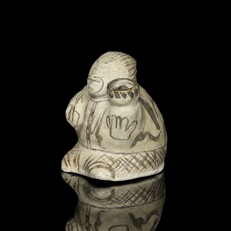 Small Asian ceramic figurine ‘Personage’, 20th century - 3