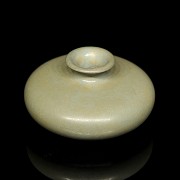 Small glazed ceramic water vase, Song style