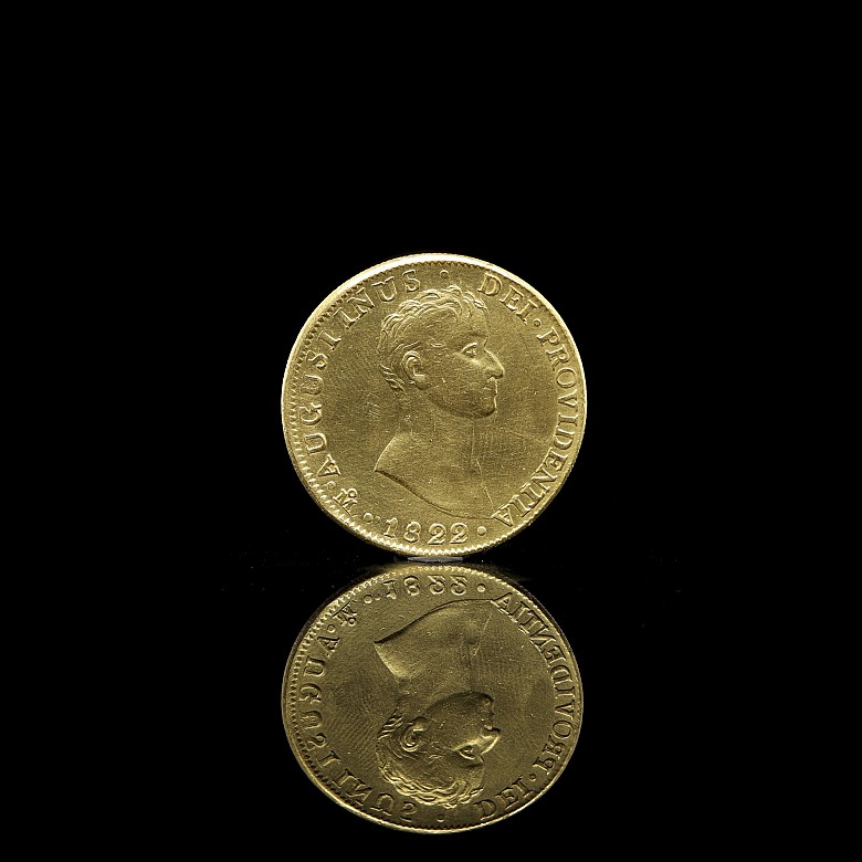 Moneda de oro 