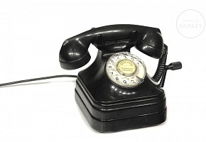 Vintage bakelite telephone, 20th century