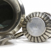 Lot of six Spanish silver objects, 20th century