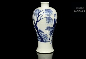 Meiping vase in blue and white, Qing dynasty