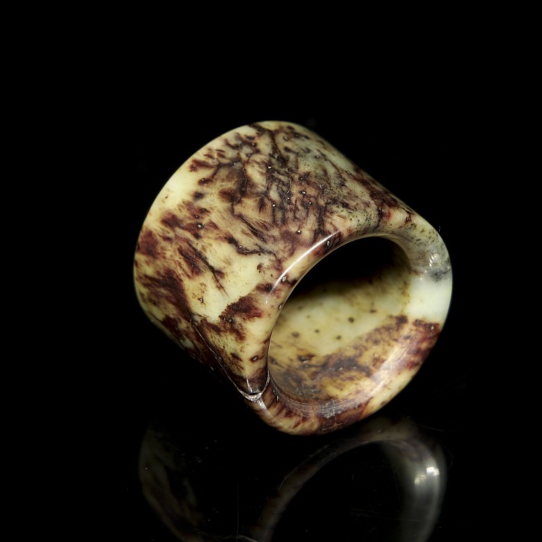 Carved jade archer's ring, early 20th century - 5