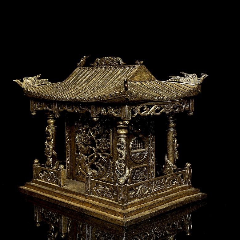 Small carved wooden temple, 19th - 20th century - 13