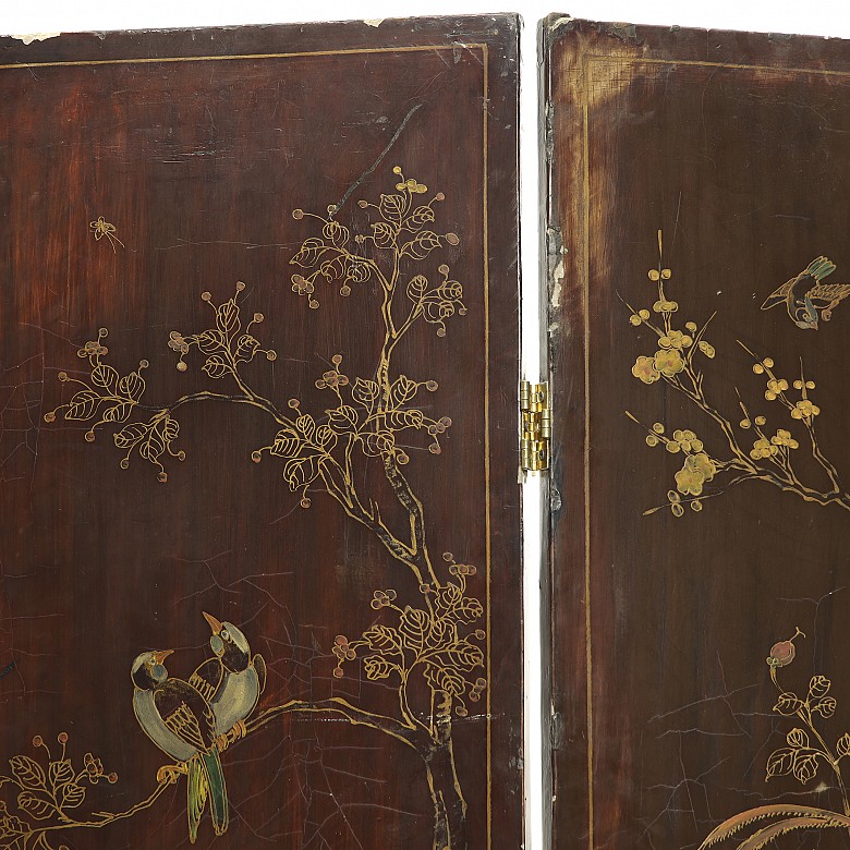 Inlaid lacquered wood folding screen, Qing dynasty