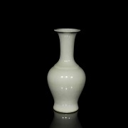 White glazed porcelain vase, 20th century