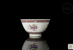 Porcelain cup, famille rose ‘Treasures’, Qing dynasty