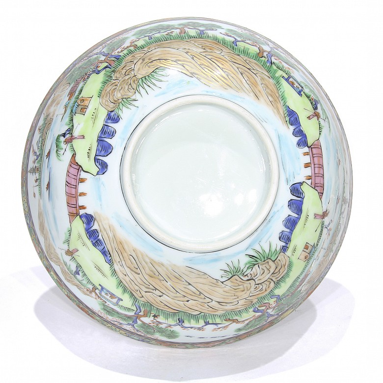 Cantonese porcelain bowl, 20th century